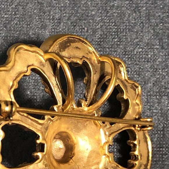 MMA Carriage Wheel brooch METROPOLITAN MUSEUM OF ART pin/Brooch Gold Rare VTG - Picture 7 of 12